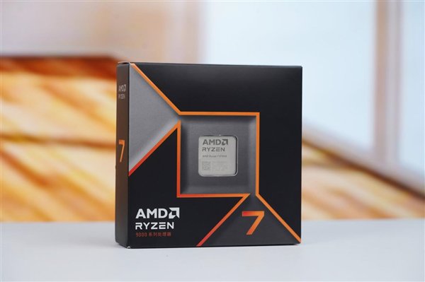 功耗骤降38%！AMD锐龙5 9600X、锐龙7 9700X图赏